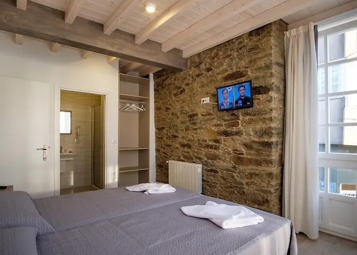 Domus Gallery 招待所 3*