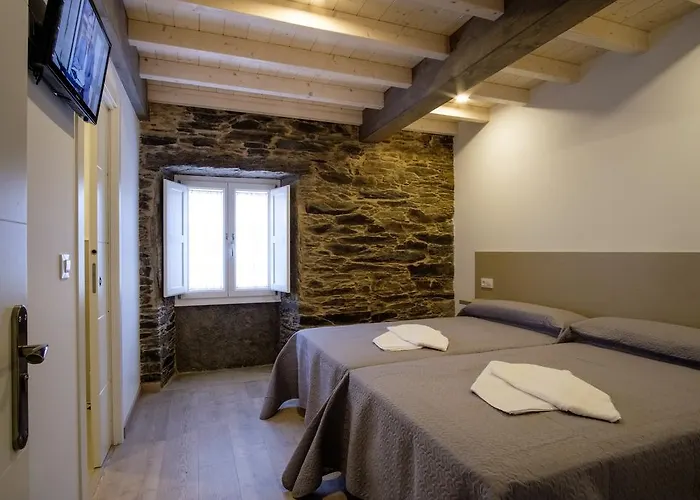 Domus Gallery 招待所 3*