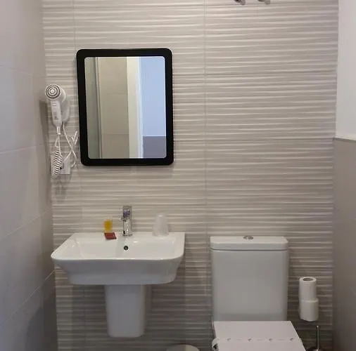 Konukevi Domus Gallery Arzúa